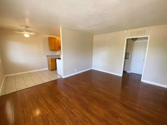 230 W BOSTON AVE  - 230 W BOSTON AVE #9 Apartment for rent in Las Vegas, NV
