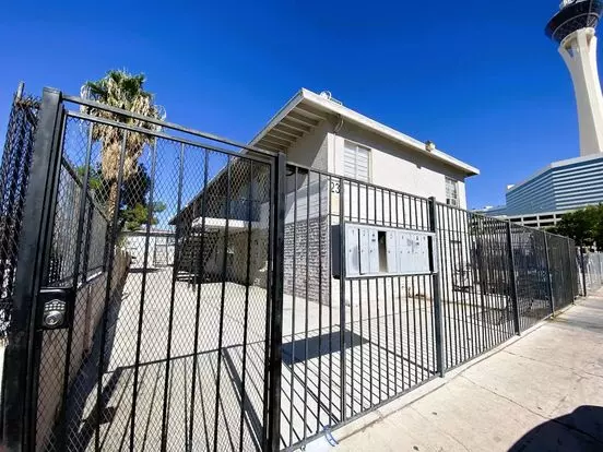 230 W BOSTON AVE  - 230 W BOSTON AVE #6 Apartment for rent in Las Vegas, NV