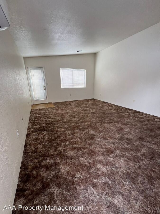 326 Old Fort Rd Klamath Falls, OR House for Rent Rentable