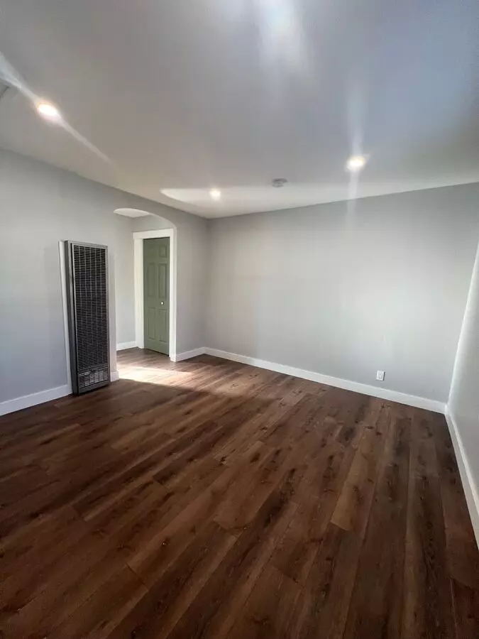 Recently Renovated Studio Apartment - Near Sky Lakes And Oregon Tech House for rent in Klamath Falls, OR