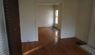 4 of 15 (50) 24-26 W. 10th Avenue Apartment for rent in Columbus, OH