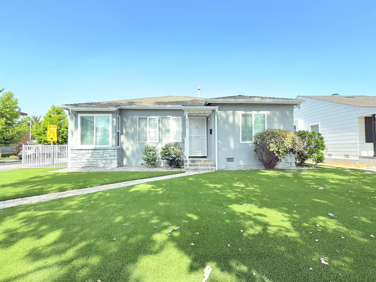 Rare North Hollywood Home With Bonus Spaces And Prime Walkable Location House for rent in North Hollywood, CA