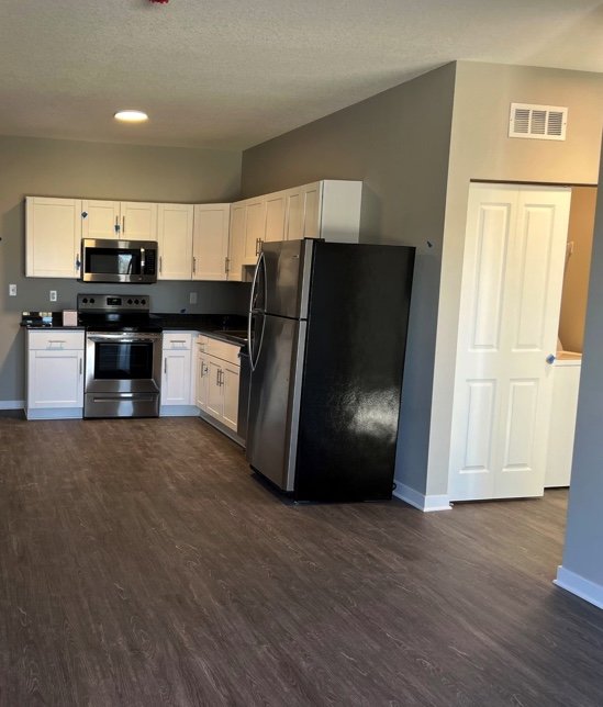 Rising Ridge Apartments 770 NE 70Th St Pleasant Hill, IA