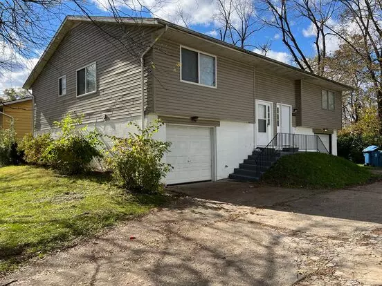Cor - 3535-3537 Golden Meadows Apartment for rent in Dayton, OH