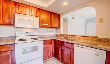 4 of 55 Status: Acceting Application House for rent in Henderson, NV