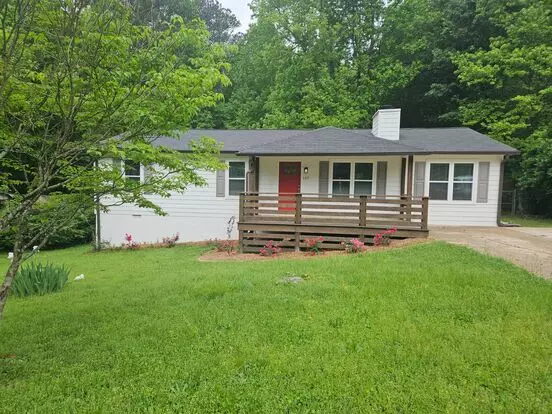 Renovated Ranch W/ Garage & Fenced Yard Apartment for rent in Dallas, GA