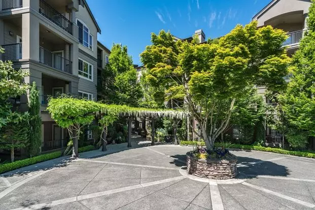 530 2nd Ave Apartment for rent in Kirkland, WA