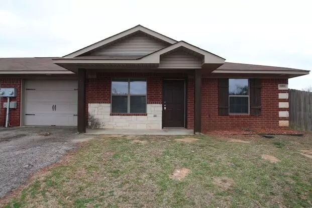 Coming Soon! Mission Ranch- 2 Bedroom Duplex For Rent In Lindale! Apartment for rent in Lindale, TX