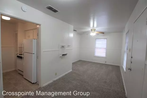 Hudson Ave Apartment for rent in Tyler, TX