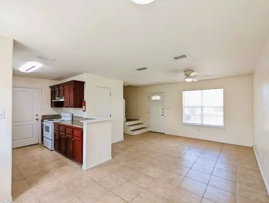 813 W Arroyo Park Ln Apartment for rent in Harlingen, TX