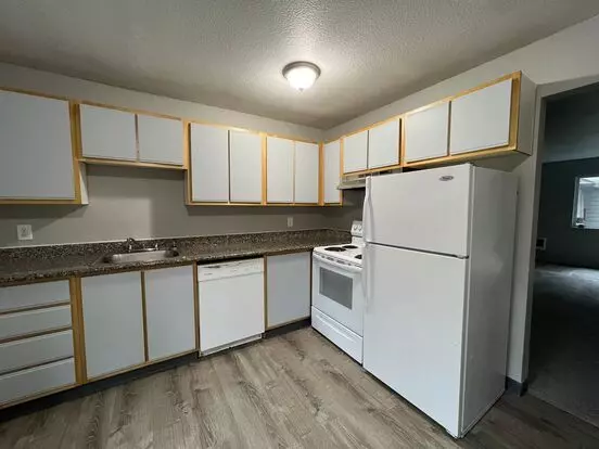 Evergreen Meadows Apartment for rent in Portland, OR Evergreen Meadows Apartment for rent in Portland, OR