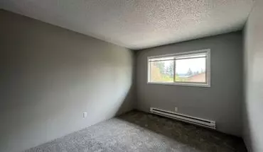 2 of 16 Bush Street Apartment for rent in Portland, OR