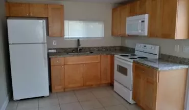 2 of 12 Come See This 2/1 With No Hoa House for rent in West Palm Beach, FL