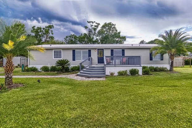 Home On Half Acre With Land And Storage Apartment for rent in St Augustine, FL
