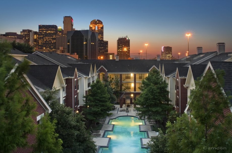 Camden Farmers Market Apartments 2210 Canton St Dallas, TX