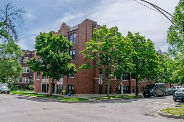 Albany Park - Studio - Complete Gut Rehab Apartment for rent in Chicago, IL Albany Park - Studio - Complete Gut Rehab Apartment for rent in Chicago, IL