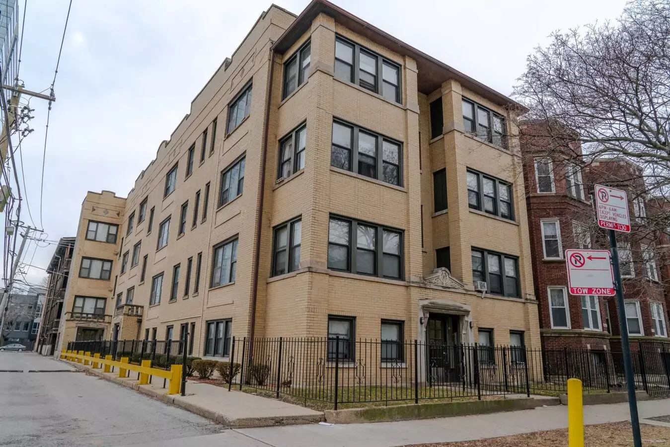 Sunnyside Studios Apartment for rent in Chicago, IL