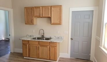 2516-2518 N 12th St. (duplex) Apartment for rent in Milwaukee, WI