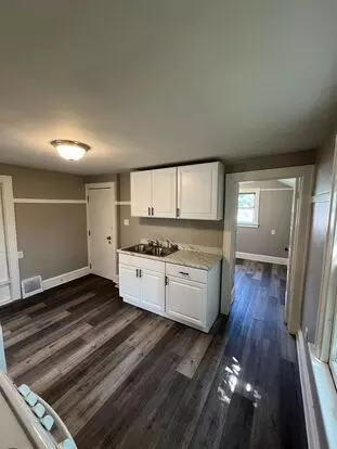6216 W. Richmond Ave (duplex) Apartment for rent in Milwaukee, WI
