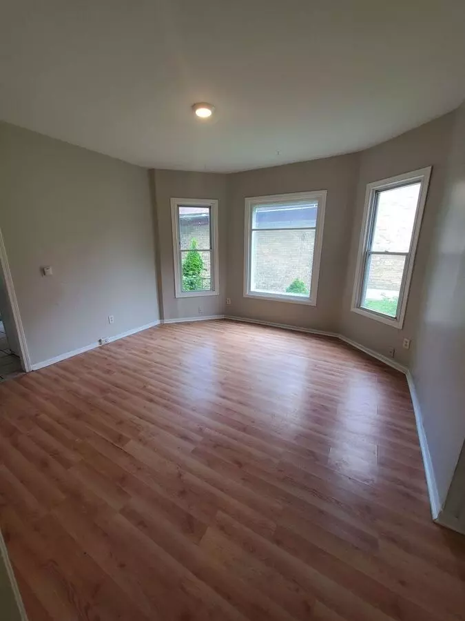 1108-1110 61st St. (duplex) Apartment for rent in Kenosha, WI