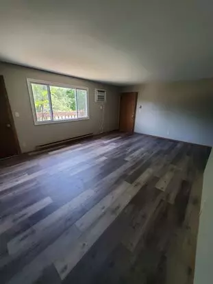 601 Hartridge Dr Apartment for rent in Hartland, WI