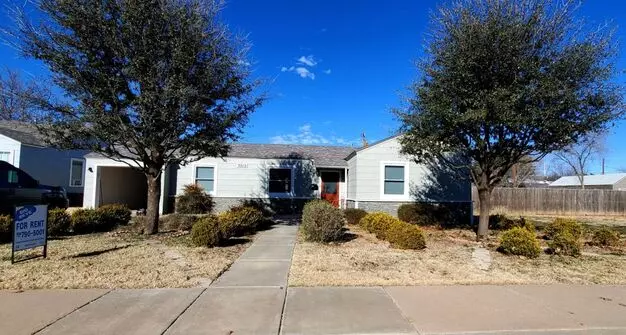 Immaculate Renovated Mid Century With All The Bells And Whistles Plus Some. Apartment for rent in Lubbock, TX