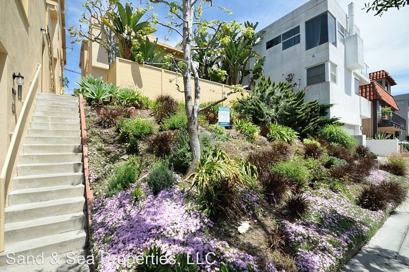 2307 Apartment for rent in Manhattan Beach, CA