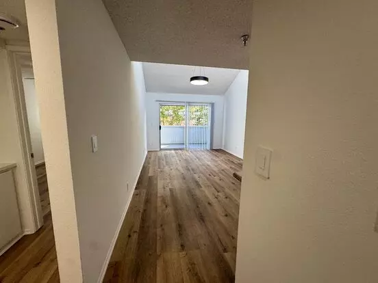 400-420 N Oakland Ave Apartment for rent in Pasadena, CA