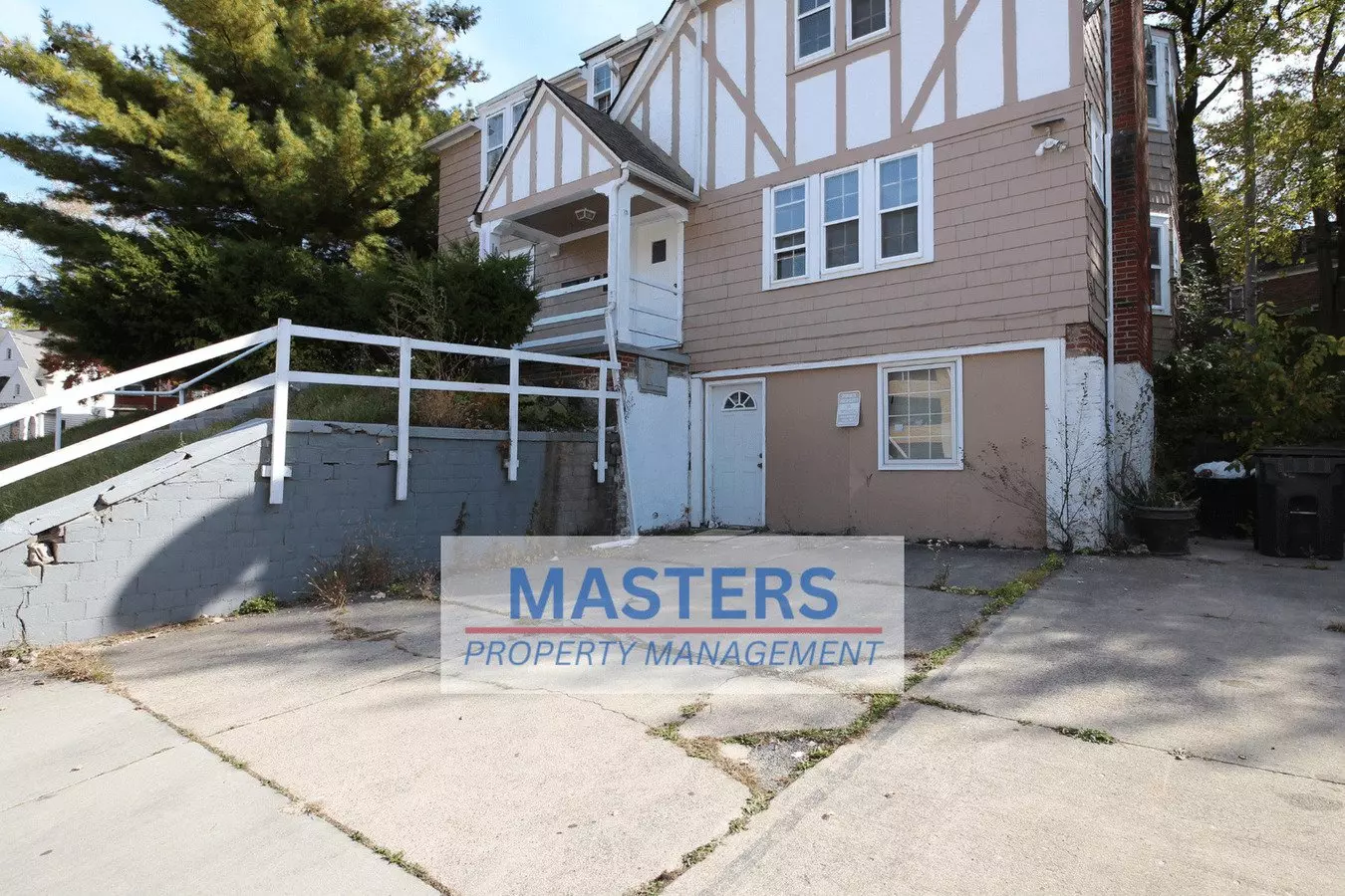 2547 Greenway St Apartment for rent in Toledo, OH