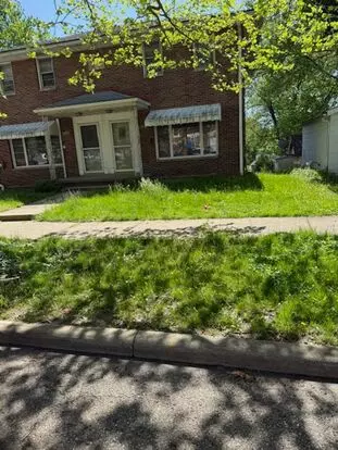 2 Bedroom Townhouse Twinplex Apartment for rent in Akron, OH