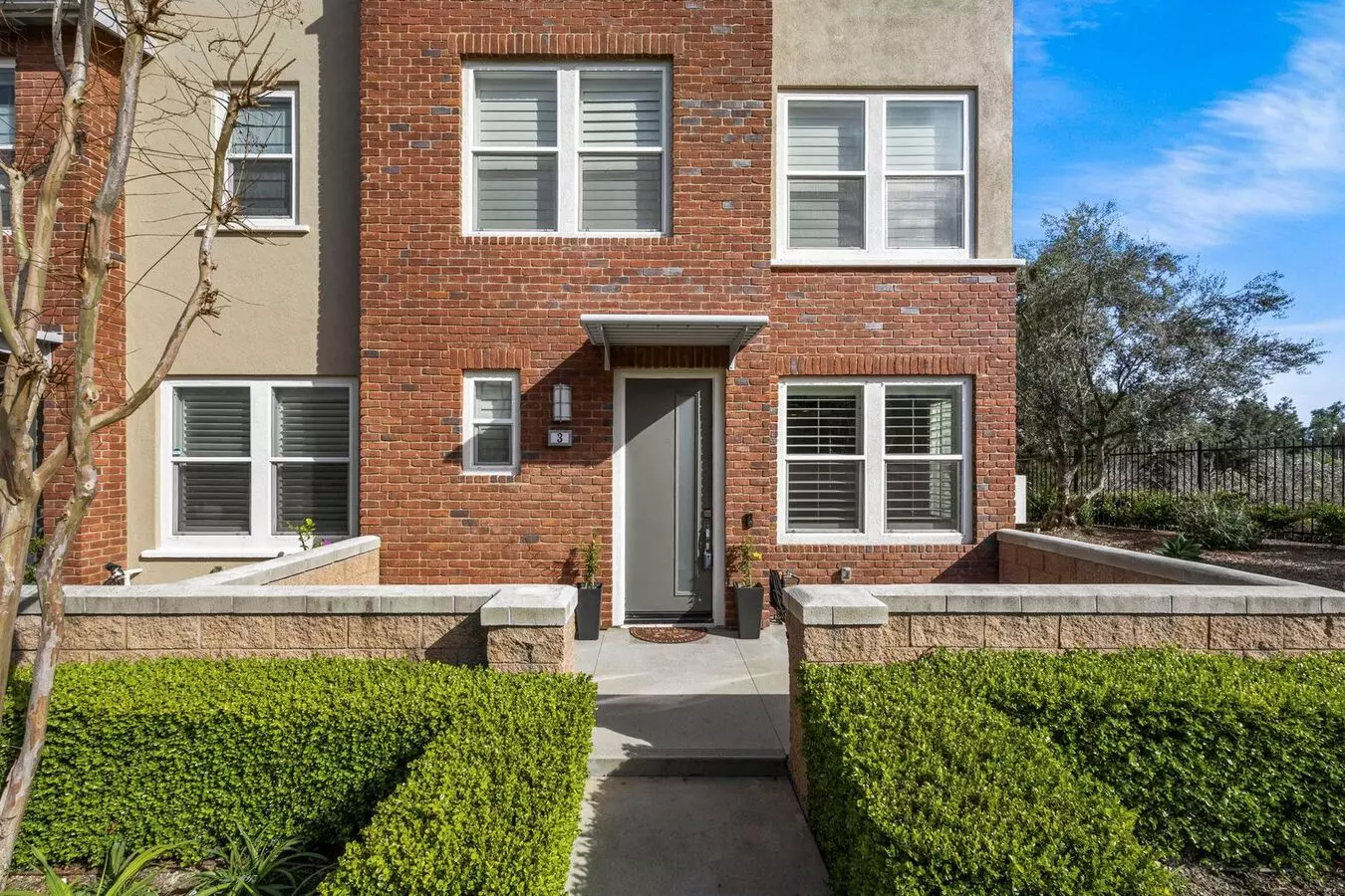 Gorgeous In Vantis Apartment for rent in Aliso Viejo, CA