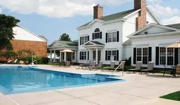 2 of 15 Oxford Hills Apartment for rent in St Louis, MO