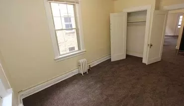 5 of 12 Hobart Square Apartment for rent in Pittsburgh, PA