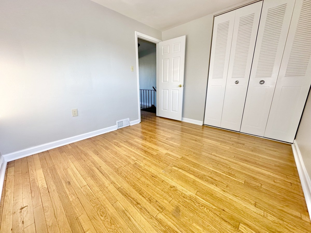 Oxford Court Apartments Moon Township, PA Rentable