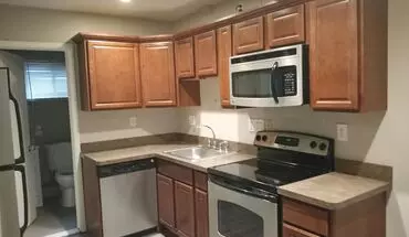 5 of 19 122 N Lafayette Apartment for rent in Royal Oak, MI