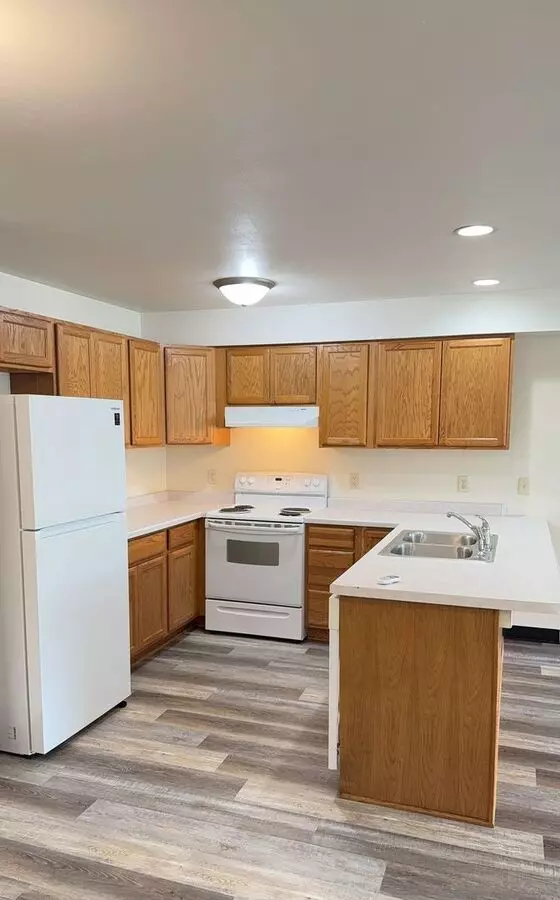 Te218x Apartment for rent in Eau Claire, WI