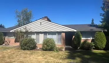3 of 50 933 and 931 N. 163rd Street Apartment for rent in Shoreline, WA