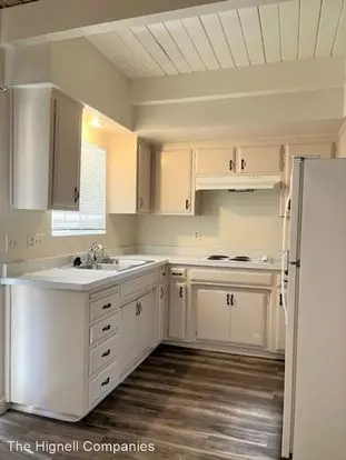 Large 2 Bed, 1.5 Bath Apartment for rent in Oroville, CA