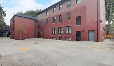 3 of 11 4927 N Claremont Apartment for rent in Chicago, IL