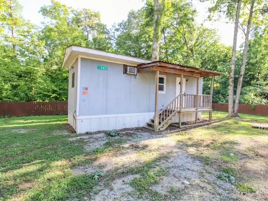 Charming Tiny Home In Peaceful Country Setting Apartment for rent in Muscle Shoals, AL