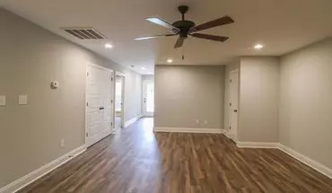5 of 30 Athens City! Cable, Internet &amp; Lawn Care Included! House for rent in Athens, AL