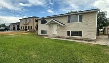 2 of 18 2093 W 2300 N House for rent in Clinton, UT