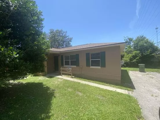 2 Bed 1 Bath Leesburg Apartment for rent in Leesburg, FL