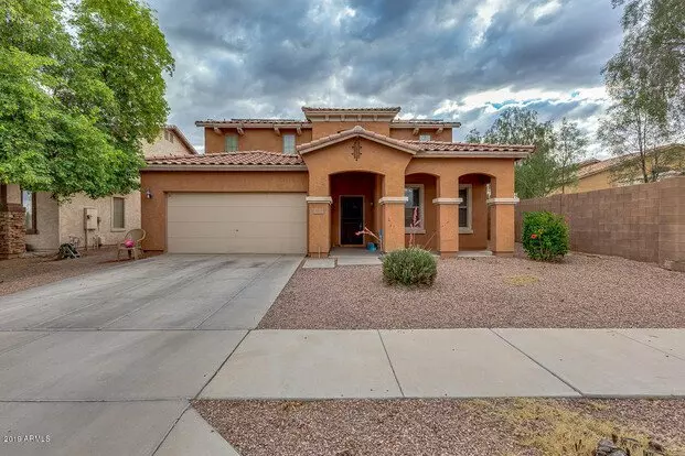 Charming 5 Bed 3 Bath Tolleson Home With Solar!! Apartment for rent in Phoenix, AZ Charming 5 Bed 3 Bath Tolleson Home With Solar!! Apartment for rent in Phoenix, AZ