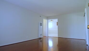 (6024) 4465 - 4467 Hazeltine Ave. Apartment for rent in Sherman Oaks, CA