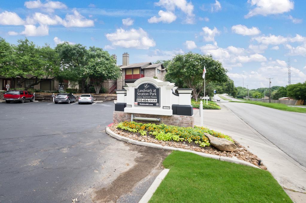 Landmark At Stratton Park Apartments San Antonio, TX