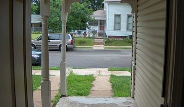 917 1/2 12th Street Apartment for rent in Lafayette, IN