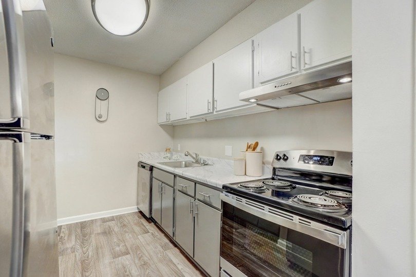 ReNew Durham Apartments 3554 Weymouth St Durham, NC