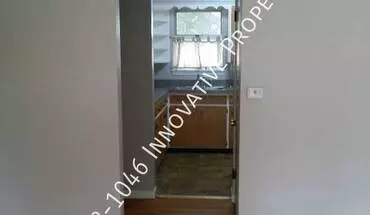 4 of 22 2610 Miller RD House for rent in Flint, MI