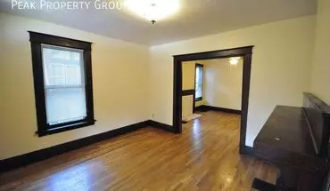 4 of 55 2074 Summit St Apartment for rent in Columbus, OH